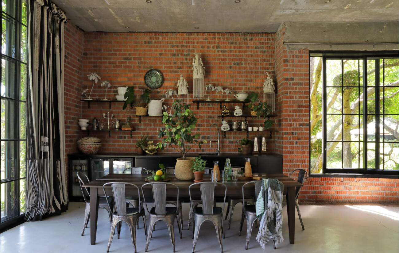 2. constantia Burnished Earth051