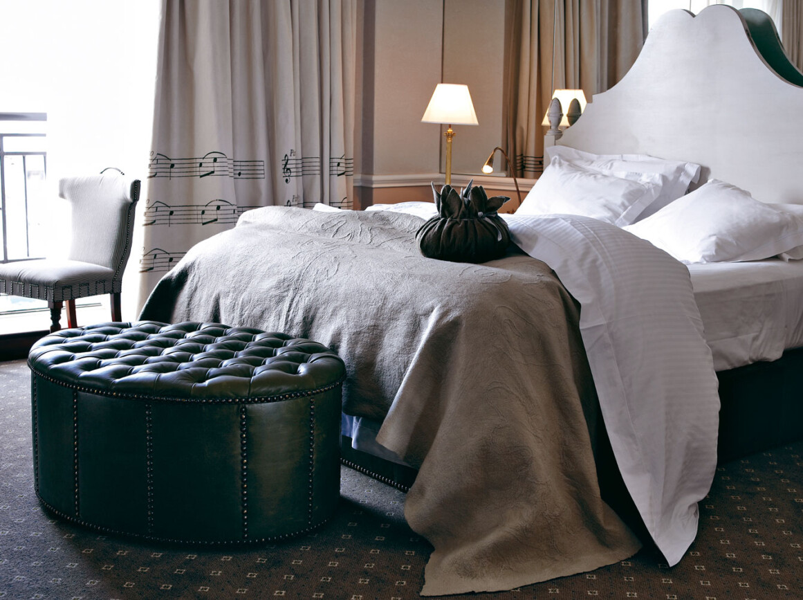 26. GG227bed1 046